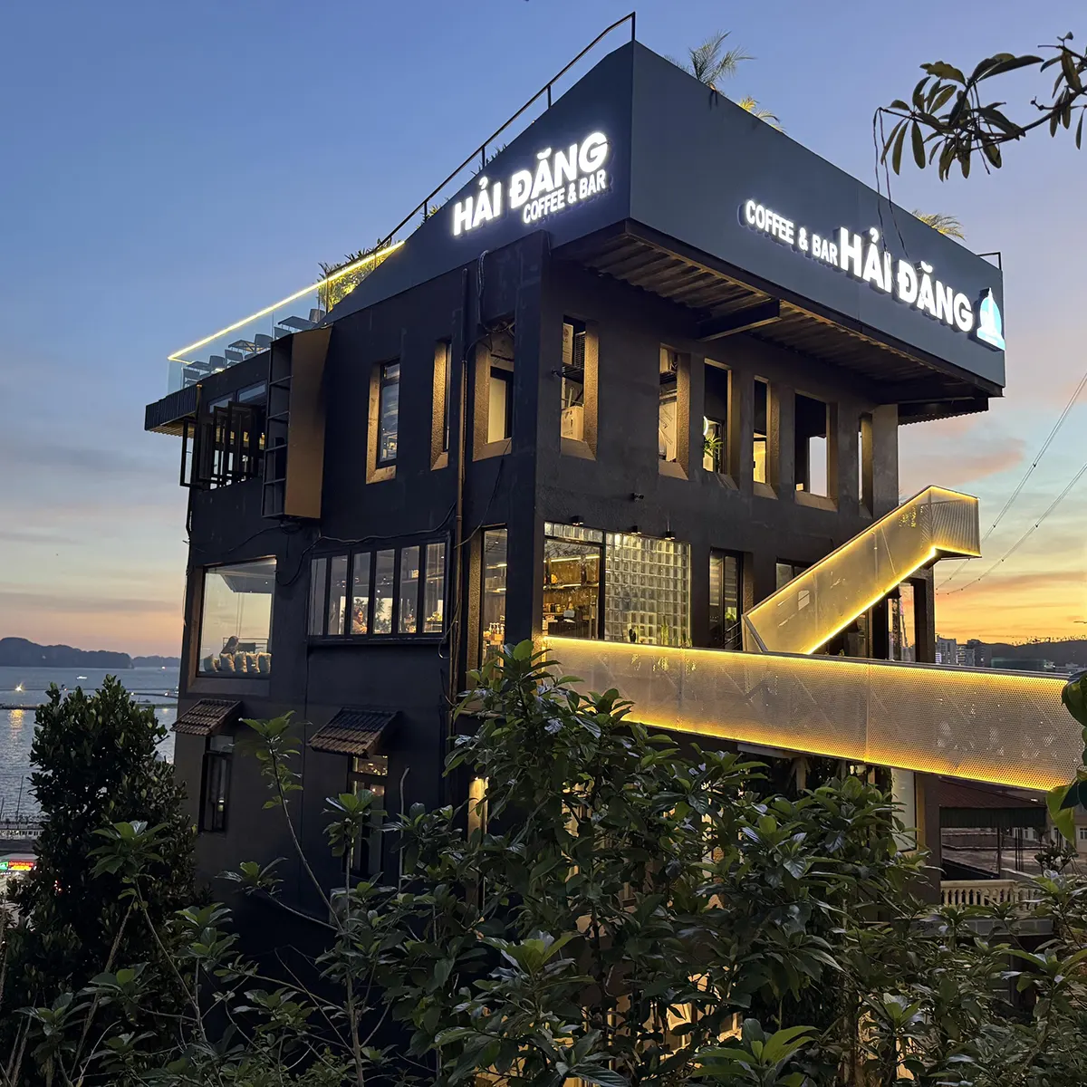 Hải Đăng Cafe Hạ Long