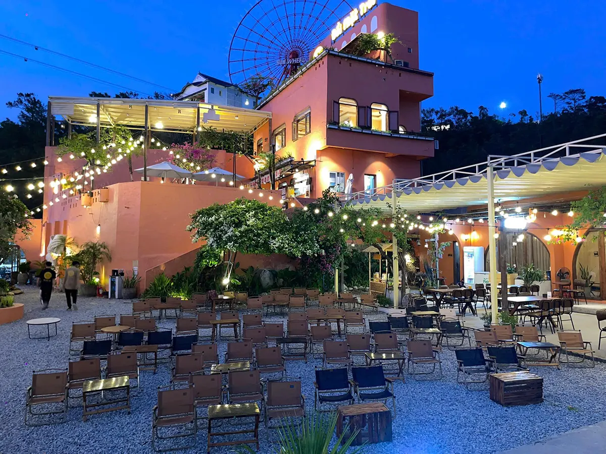 Đồi mặt trời Cafe