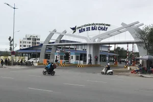 Bến xe khách Bãi Cháy 4